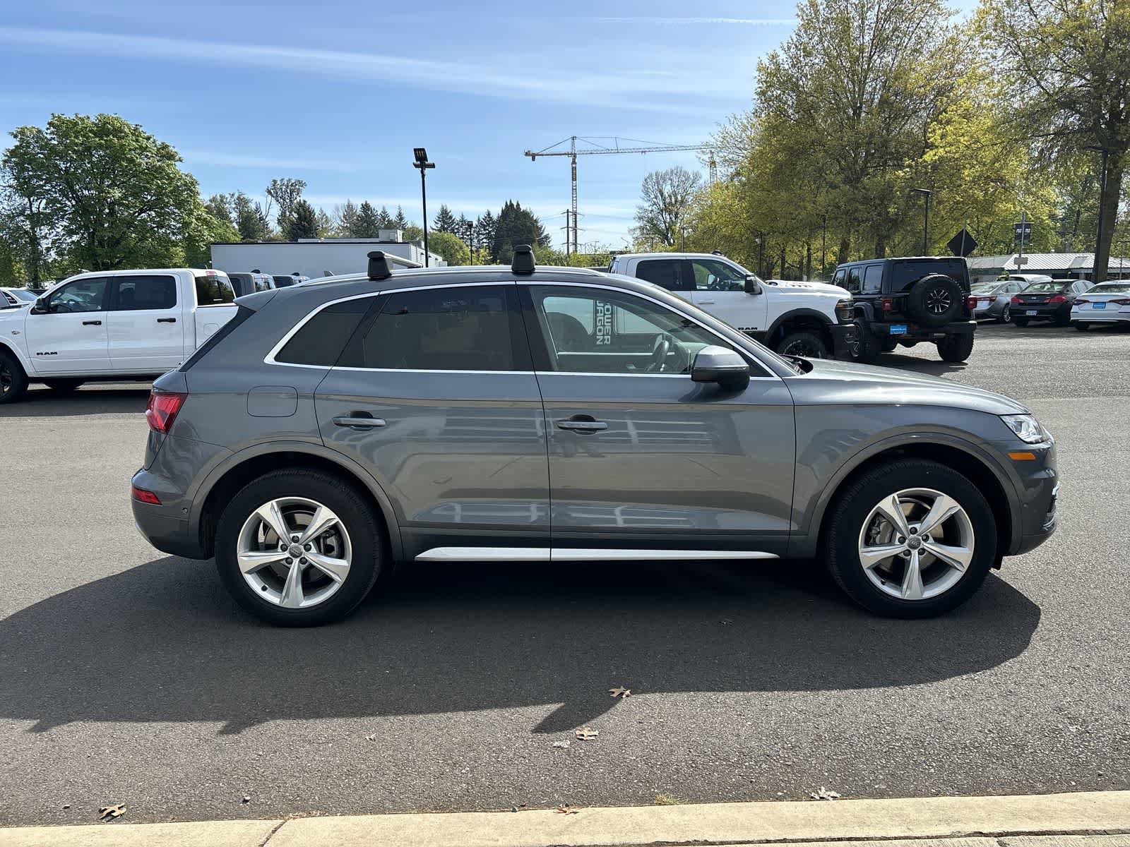 Used 2020 Audi Q5 Prestige w/ Prestige Package image 5