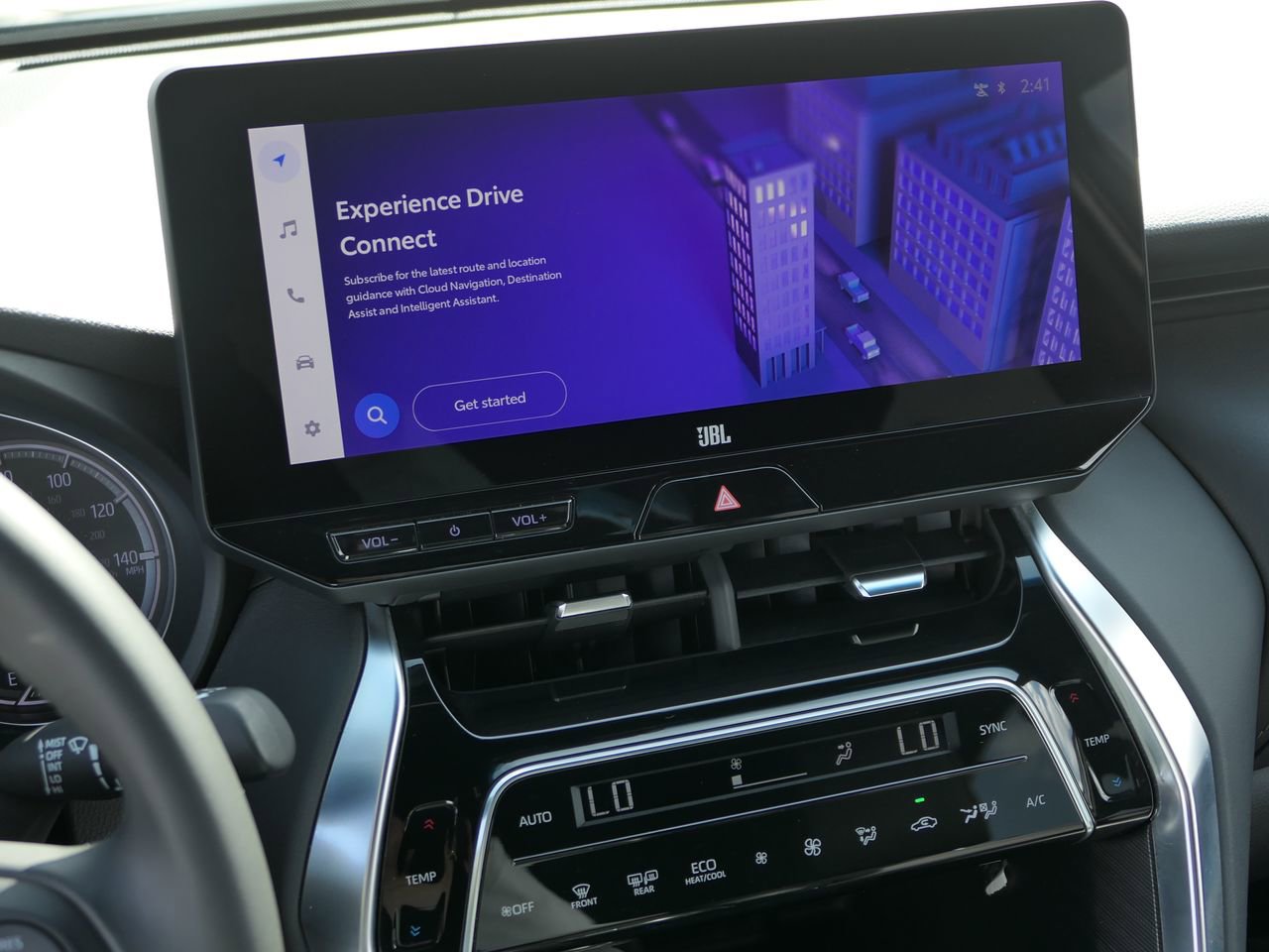 Used 2024 Toyota Venza XLE image 23