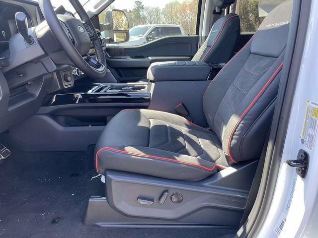 New 2026 Ford F250 Lariat w/ Black Appearance Package AWD/4WD image 11