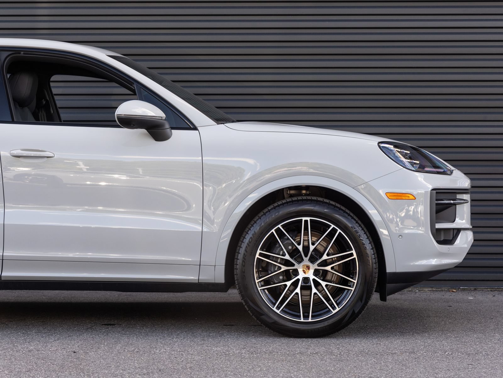 New 2026 Porsche Cayenne AWD/4WD image 9