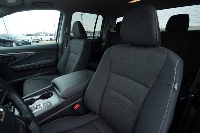 Used 2025 Honda Ridgeline Sport+ image 33