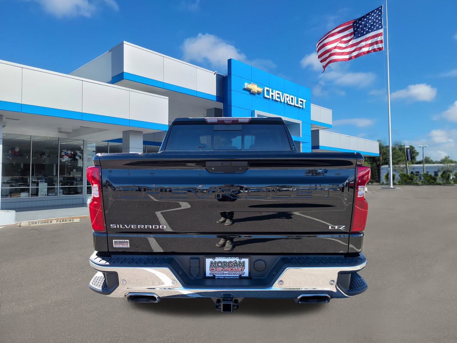 Used 2021 Chevrolet Silverado 1500 LTZ w/ LTZ Premium Package image 5