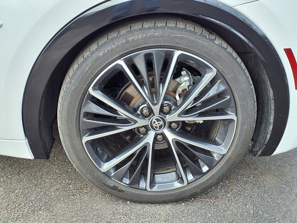 Used 2024 Toyota Prius XLE image 22