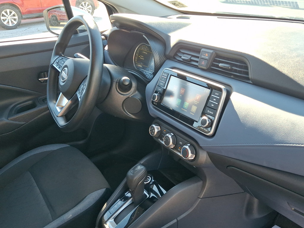 Used 2024 Nissan Versa SV FWD image 12