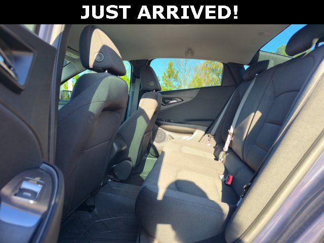 Used 2025 Chevrolet Malibu RS w/ LPO, Floor Liner Package image 8