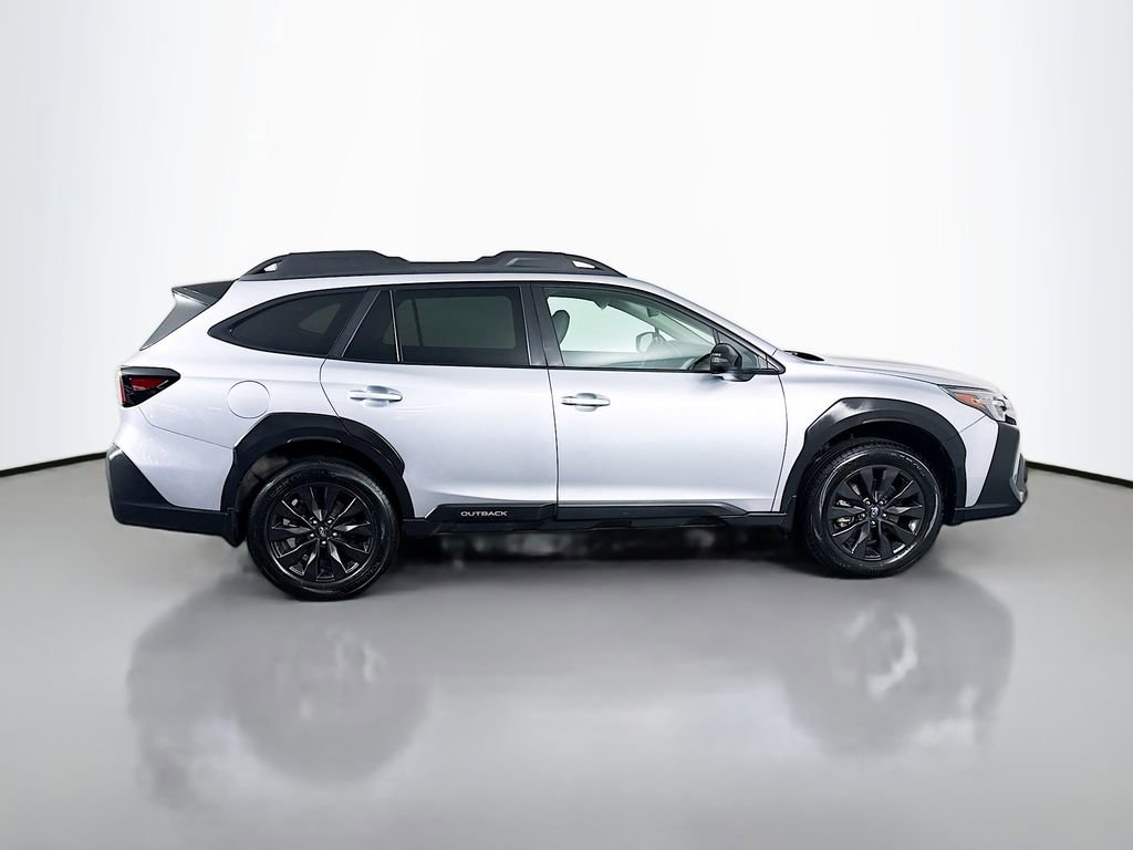 Used 2025 Subaru Outback Onyx Edition w/ Popular Package #2 AWD/4WD image 4