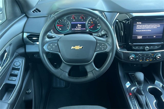 Used 2023 Chevrolet Traverse LT image 17