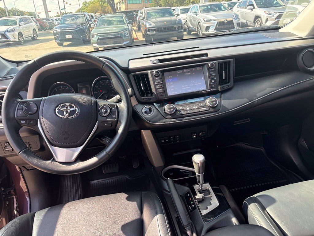 Used 2016 Toyota RAV4 Limited FWD image 18