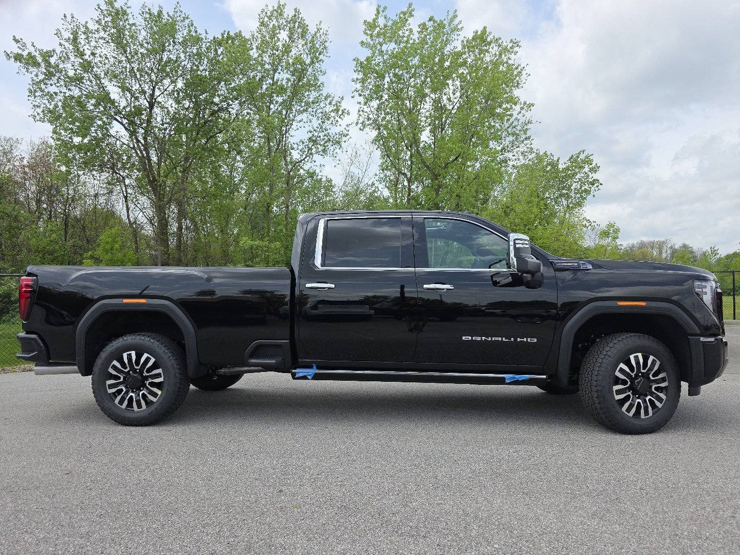 New 2026 GMC Sierra 3500 Denali Ultimate AWD/4WD image 20