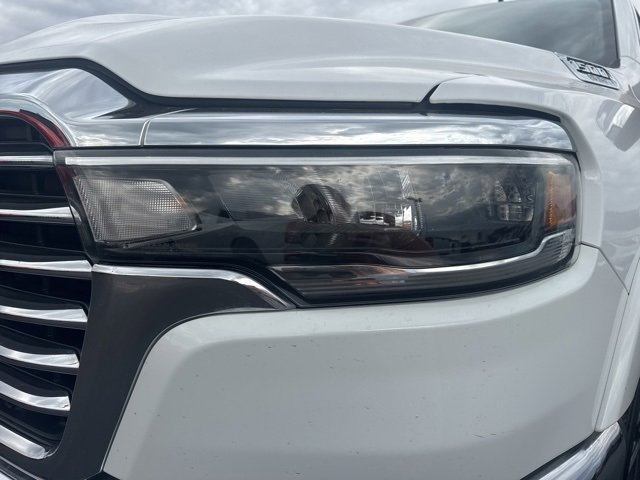 Used 2025 RAM 1500 Laramie image 20