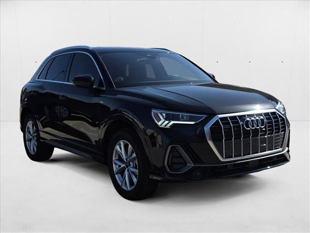 New 2025 Audi Q3 2.0T Premium w/ Convenience Package AWD/4WD image 3