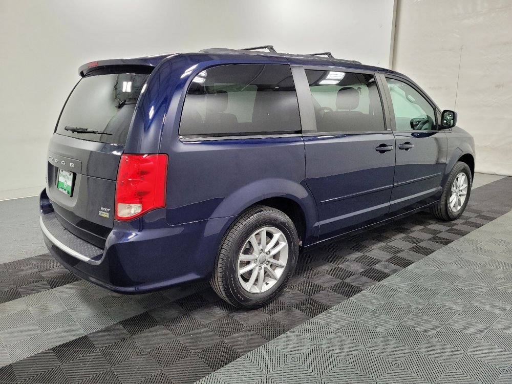 Used 2014 Dodge Grand Caravan SXT image 10