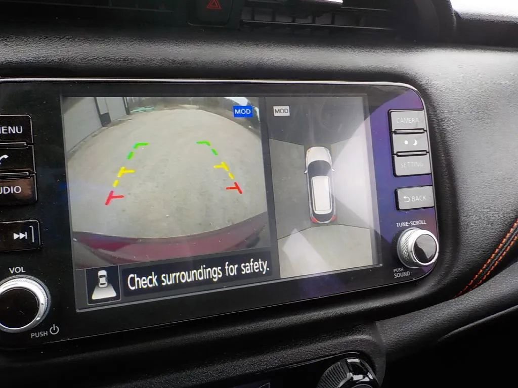 Used 2024 Nissan Kicks SR image 16