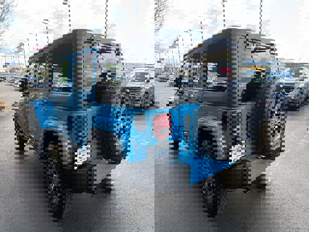 Used 2018 Jeep Wrangler Unlimited Sahara image 14