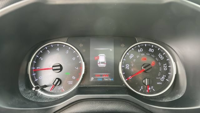 Used 2021 Toyota RAV4 XLE Premium AWD/4WD image 6