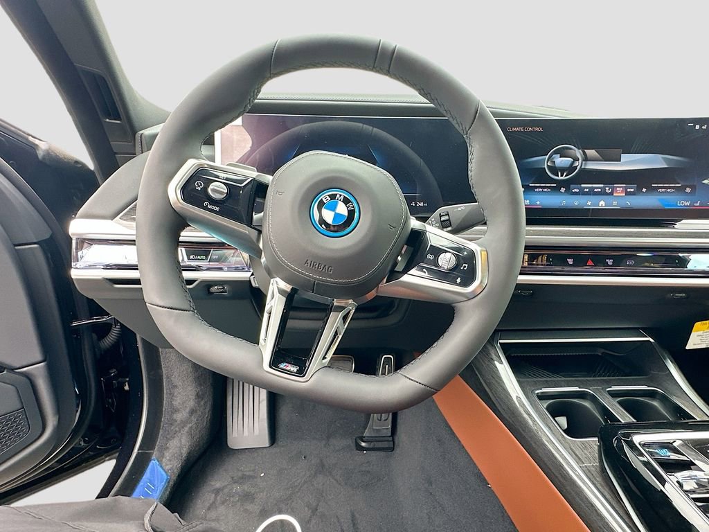 New 2026 BMW i7 xDrive60 AWD/4WD image 11