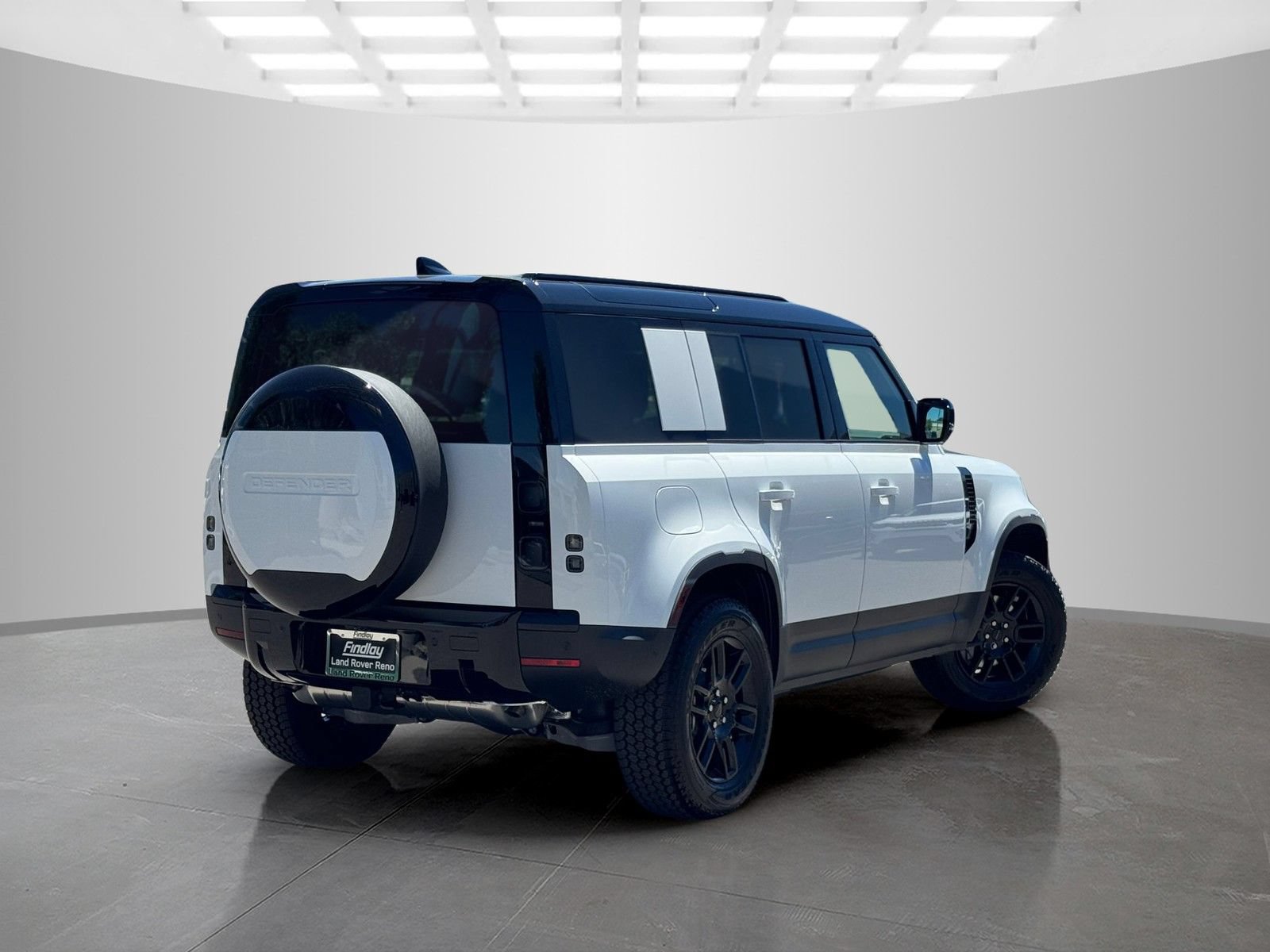 New 2026 Land Rover Defender 110 S AWD/4WD image 5