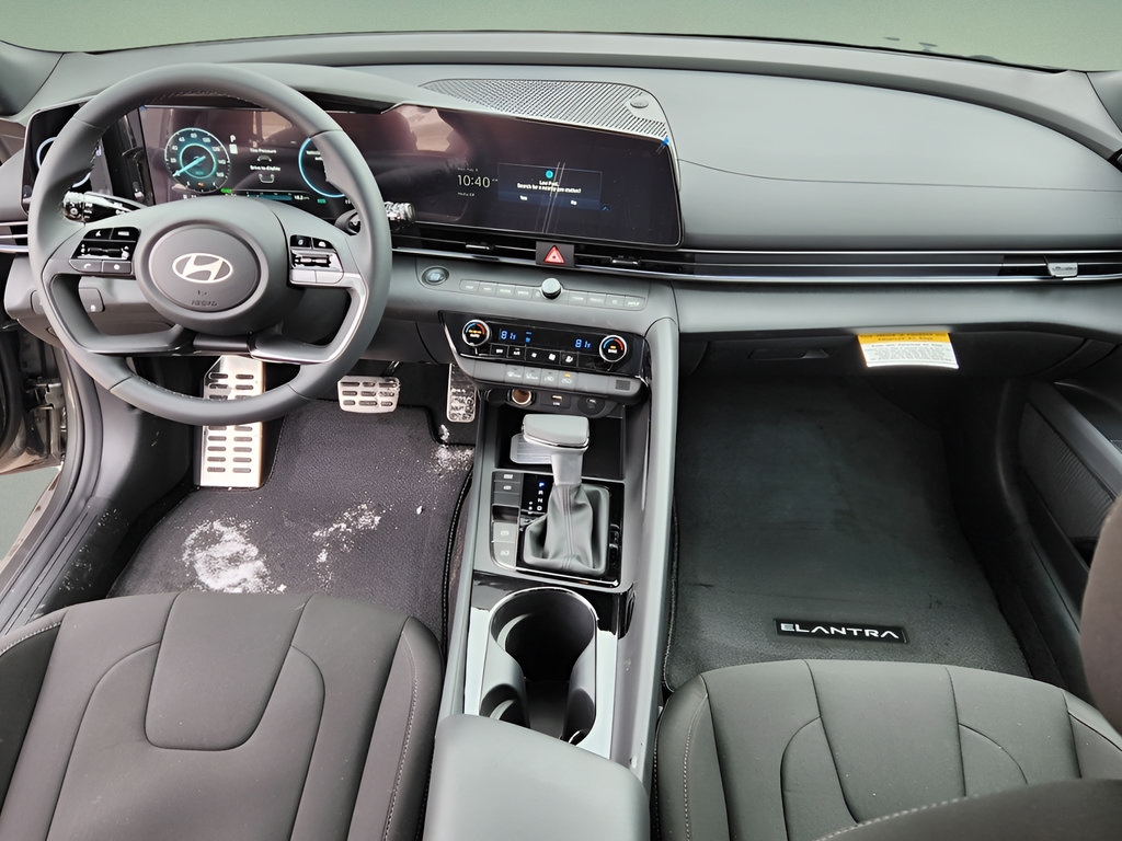 New 2026 Hyundai Elantra SEL FWD image 15