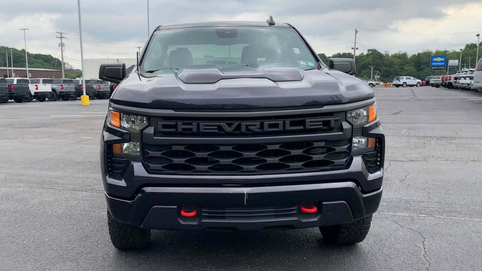 Certified 2023 Chevrolet Silverado 1500 Custom Trail Boss w/ LPO, Dark Essentials Package AWD/4WD image 3