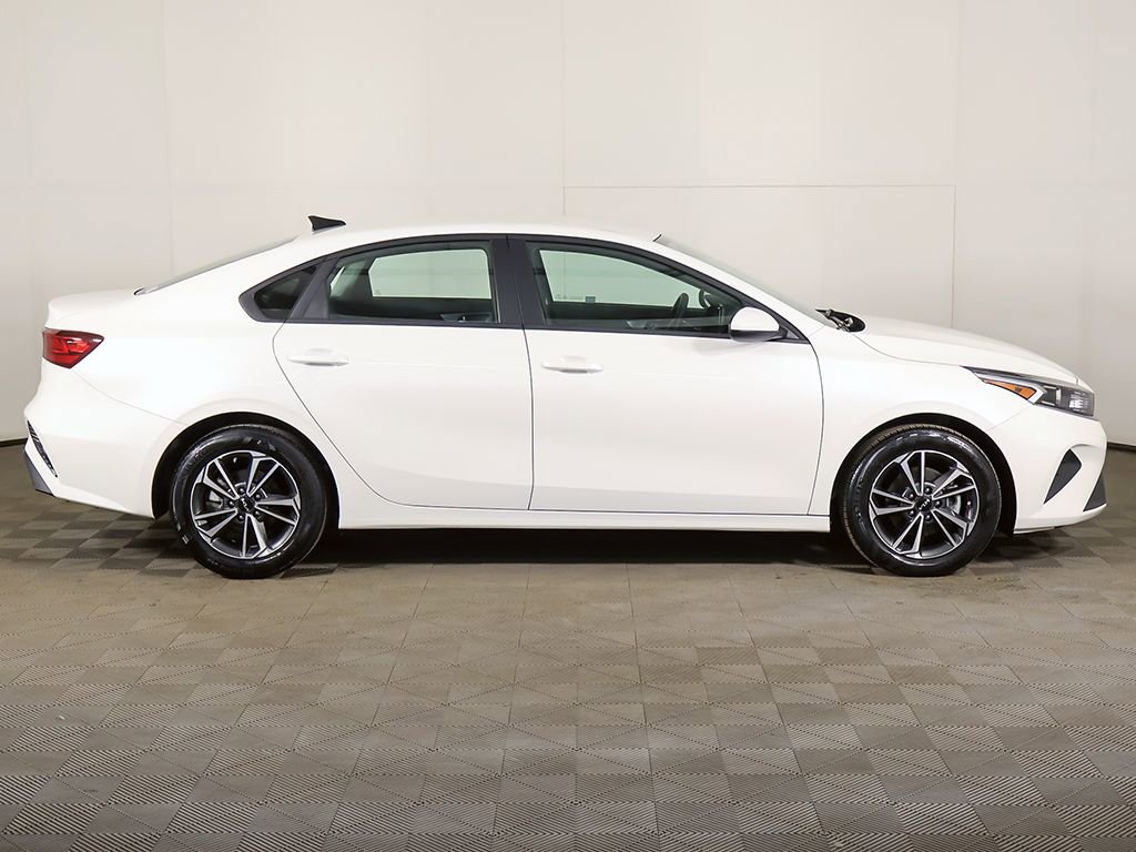 Certified 2024 Kia Forte LXS image 16