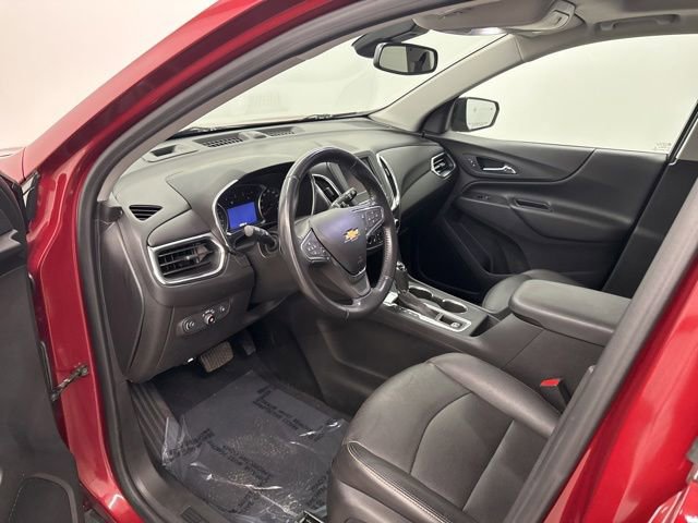 Used 2020 Chevrolet Equinox LT w/ Sport Edition AWD/4WD image 17