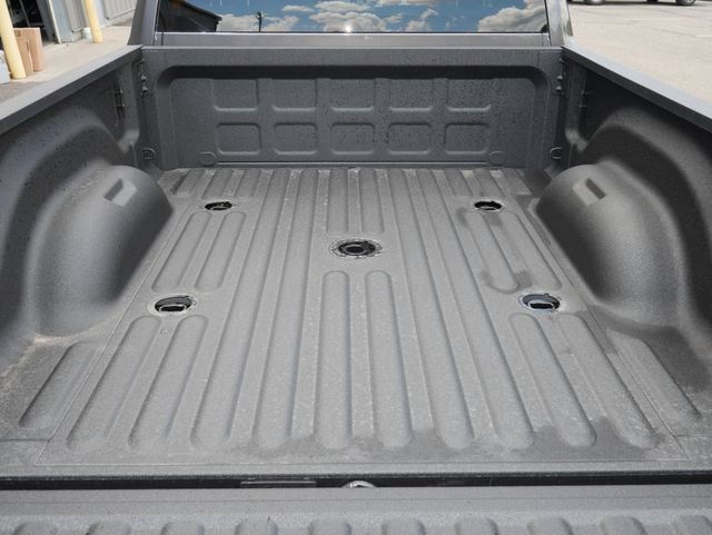 New 2026 RAM 2500 Big Horn w/ Night Edition AWD/4WD image 9