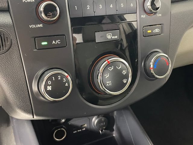 Used 2012 Kia Forte EX w/ Fuel Economy Pkg FWD image 8