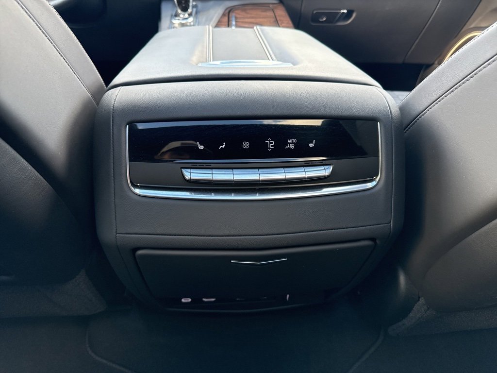 Used 2021 Cadillac Escalade ESV Sport Platinum w/ LPO, ONYX Package image 14