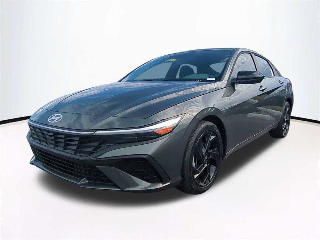 New 2026 Hyundai Elantra Sport image 9