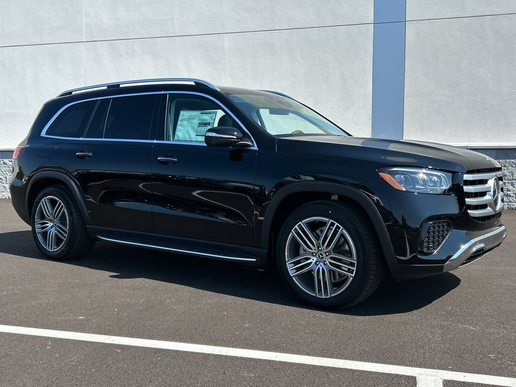 New 2026 Mercedes-Benz GLS 450 4MATIC image 2