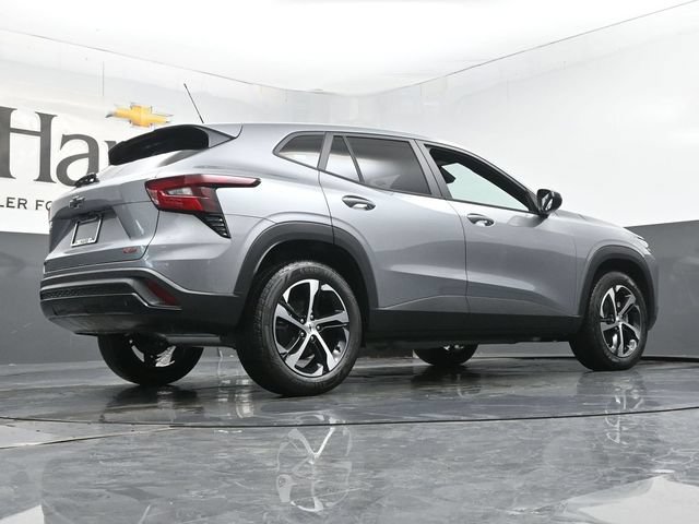 New 2026 Chevrolet Trax RS w/ Sunroof Package FWD image 11