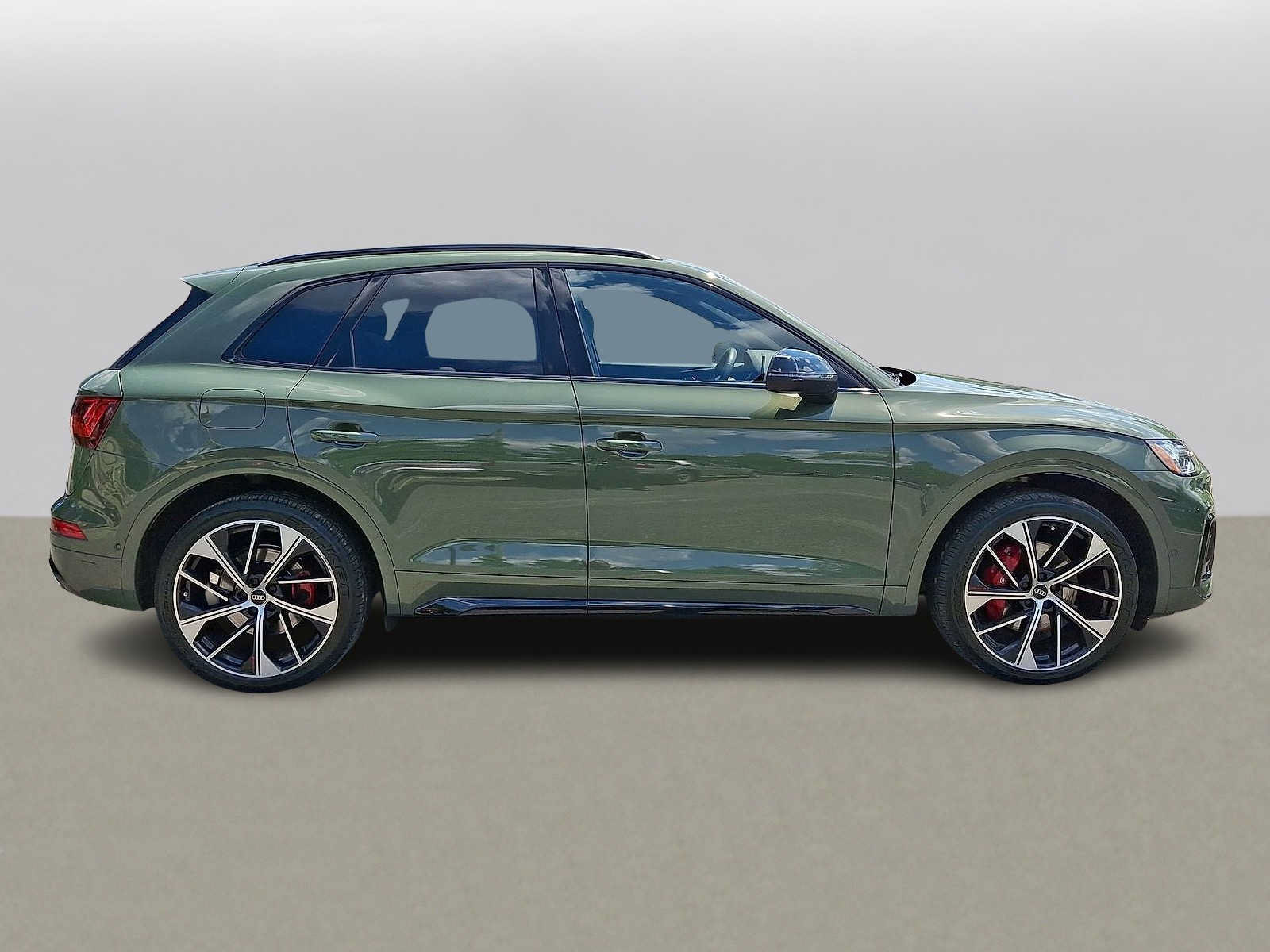 Used 2023 Audi SQ5 Prestige w/ Prestige Package AWD/4WD image 32