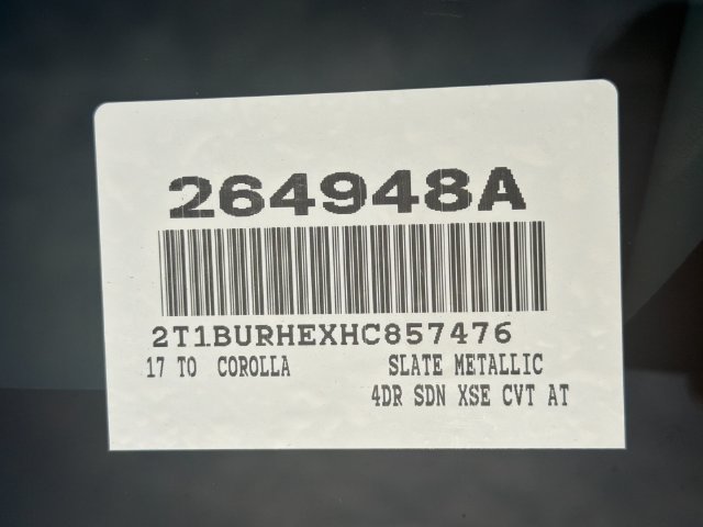 Used 2017 Toyota Corolla LE FWD image 30