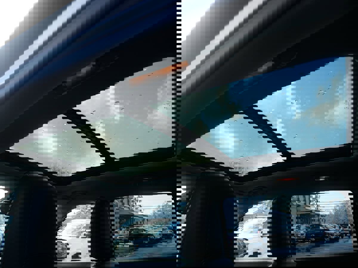 Used 2019 Jeep Compass Limited w/ Safety & Security Group image 21