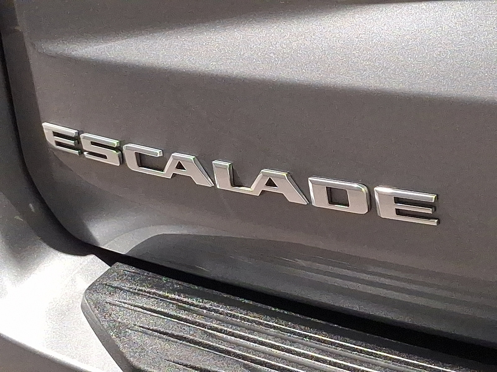 Certified 2023 Cadillac Escalade ESV Premium Luxury image 30
