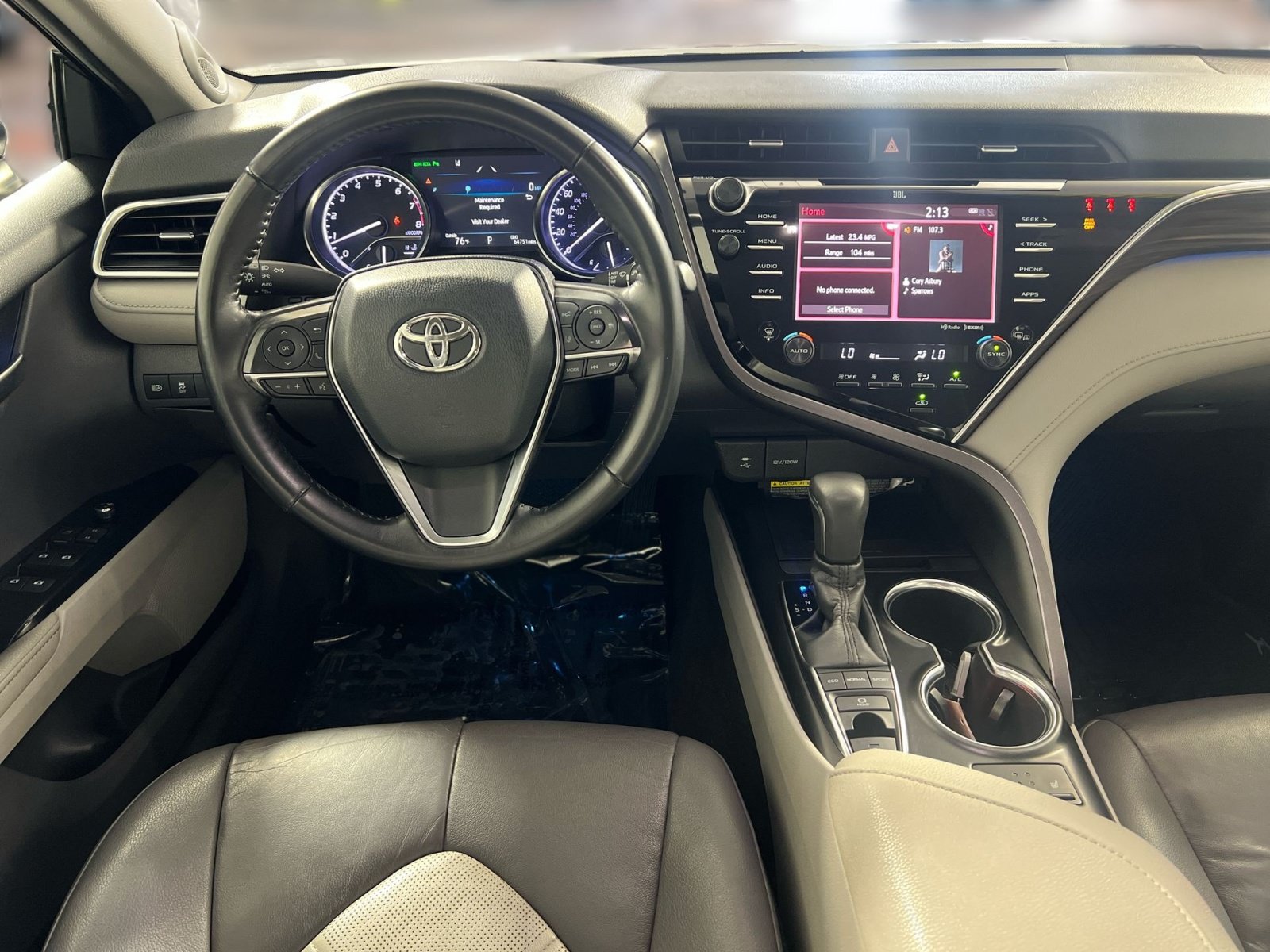 Used 2018 Toyota Camry XLE w/ Audio Package FWD image 24
