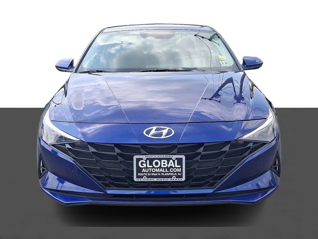 Used 2023 Hyundai Elantra SEL FWD image 2