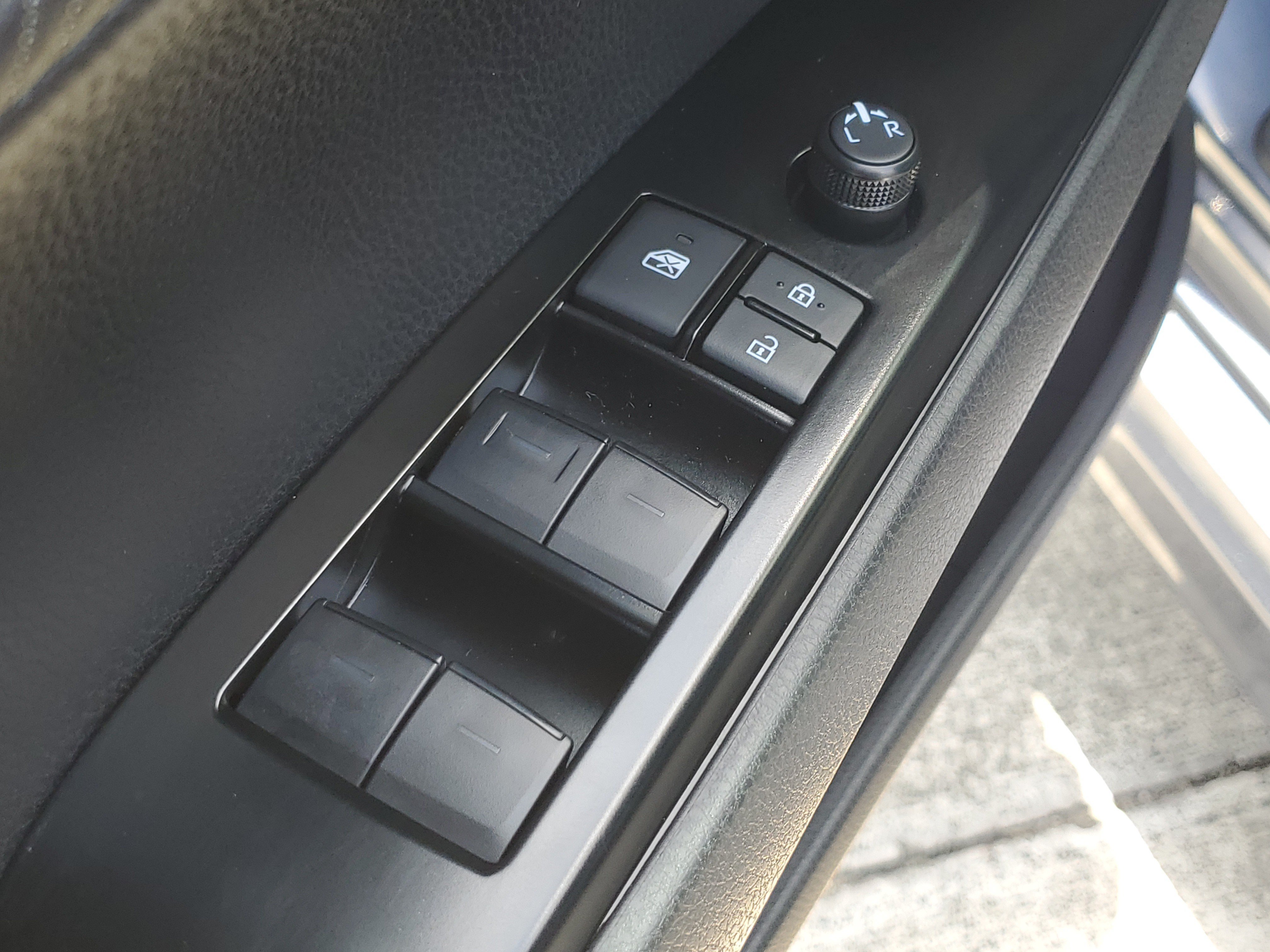 Certified 2026 Toyota Camry SE FWD image 24