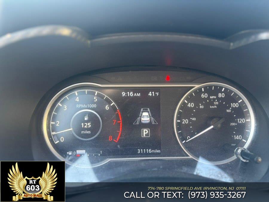 Used 2025 Nissan Versa SV image 15