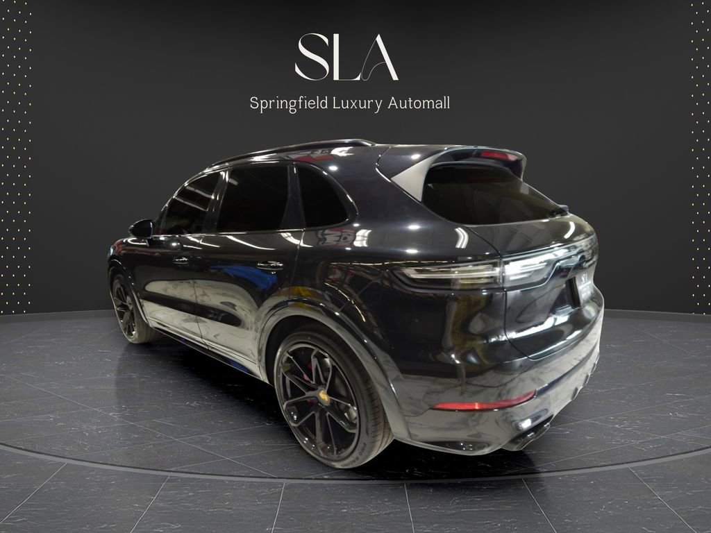 Used 2021 Porsche Cayenne GTS image 7