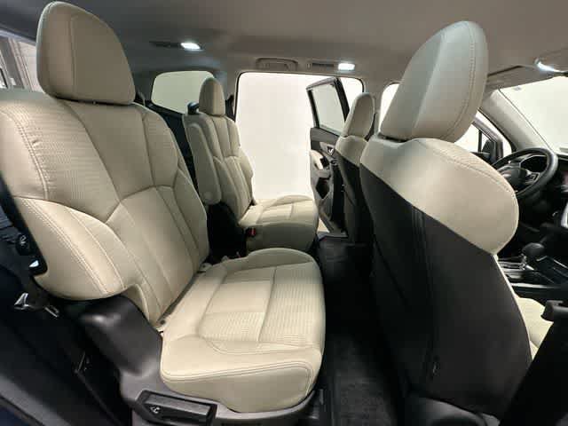 Certified 2023 Subaru Ascent Premium w/ Convenience Package AWD/4WD image 23