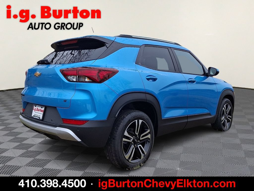 New 2026 Chevrolet TrailBlazer LT w/ LPO, Blackout Package FWD image 4