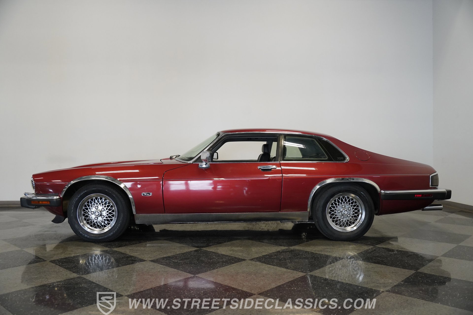 Used 1992 Jaguar XJS V12 Coupe image 2