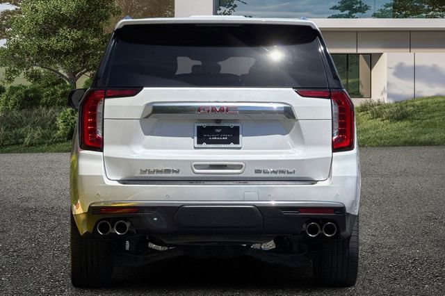 Used 2021 GMC Yukon Denali AWD/4WD image 5