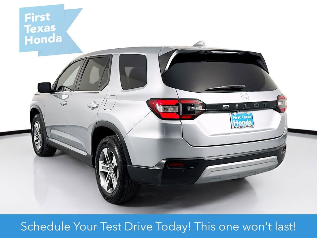 Used 2023 Honda Pilot EX-L image 6