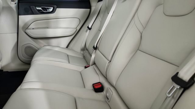 New 2027 Volvo XC60 B5 Ultra AWD/4WD image 29
