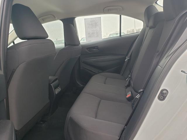 Used 2025 Toyota Corolla LE image 12