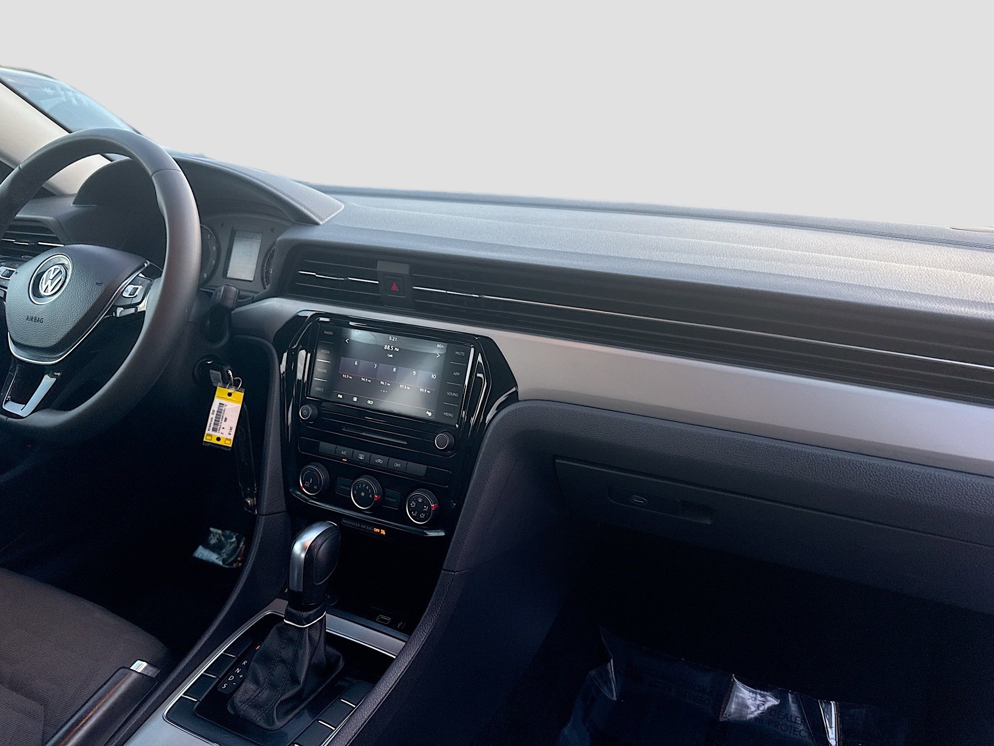 Used 2021 Volkswagen Passat 2.0T S image 31