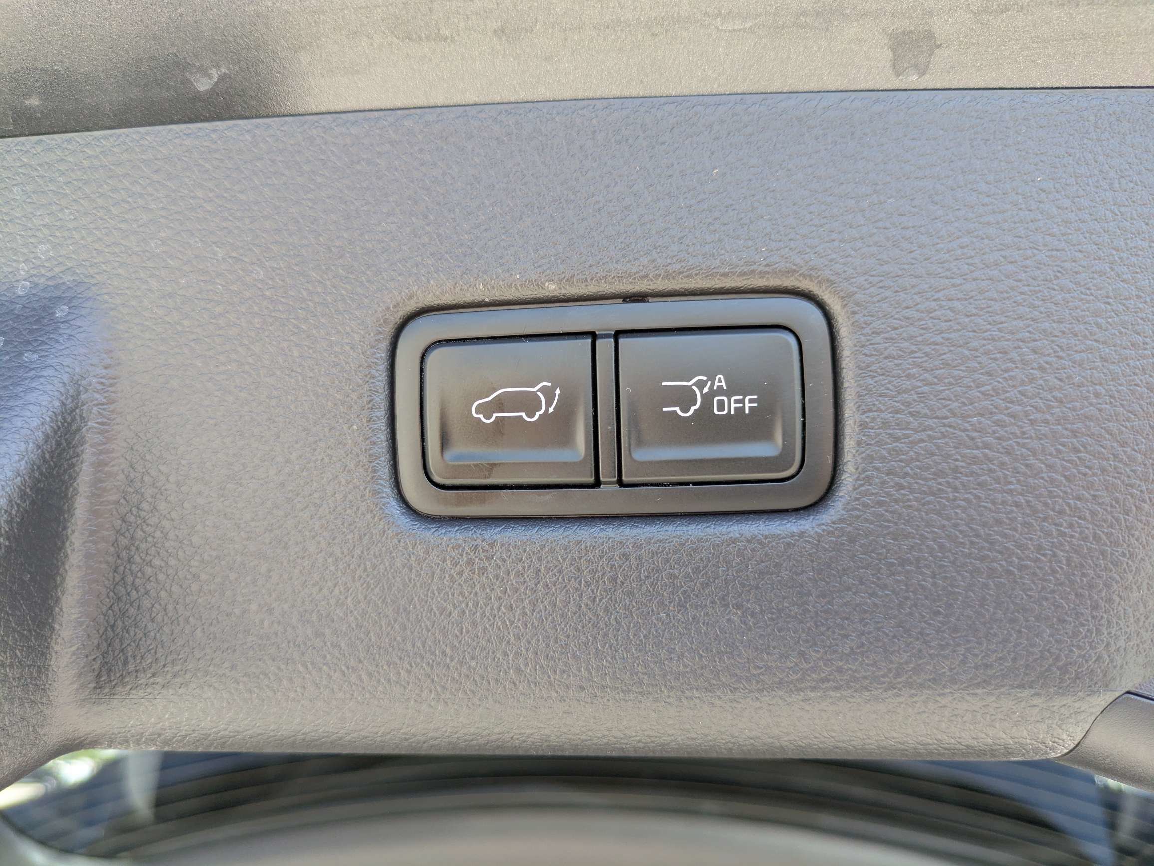 Certified 2025 Kia Carnival EX FWD image 15