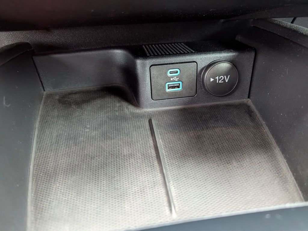 Used 2023 Ford Escape Active image 33